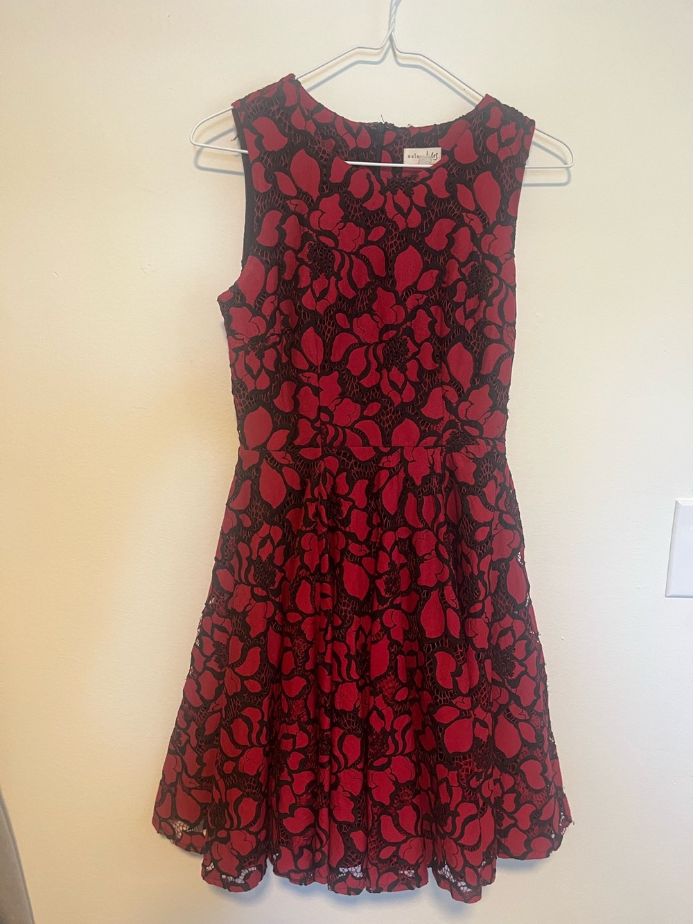 Women’s Red and Black Floral Lace Fit-and-Flare Dress